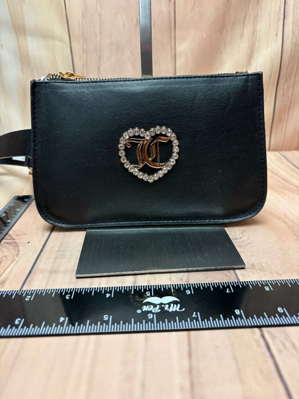 Juicy Couture belt bag size sm/med